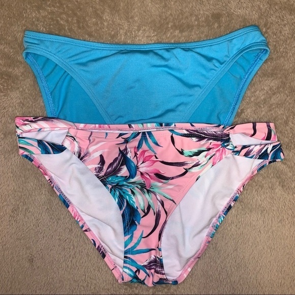 Bundle of Two Bikini Bottoms Hot Water Catalina Women’s Size Medium - Picture 1 of 15